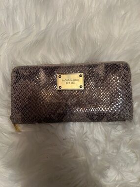 Michael Kors Metallic Snake-Texture Zip Wallet - Brown/Gold